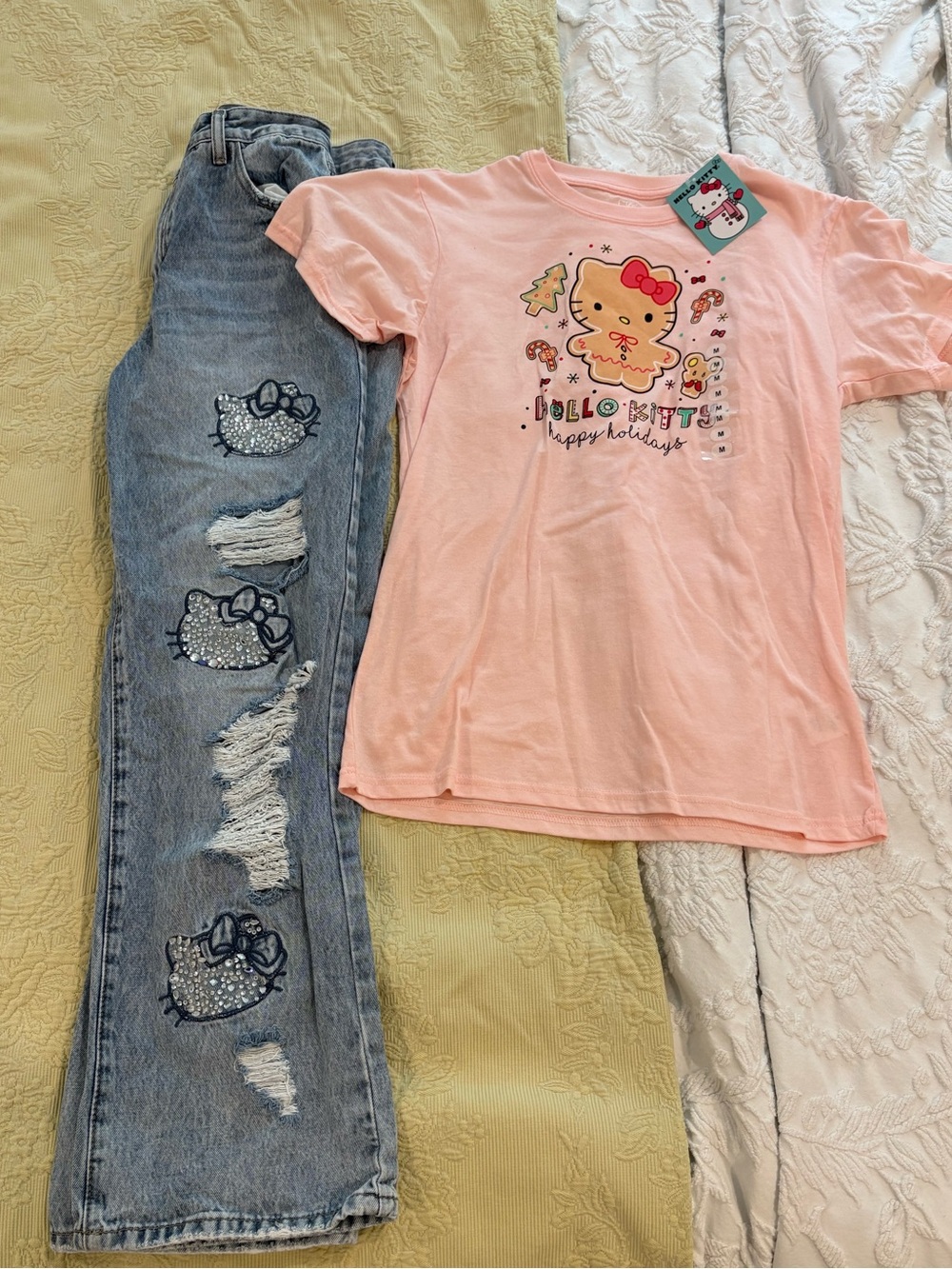 Hello Kitty Outfit (shirt & pants)